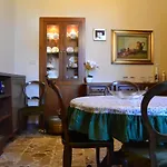 La Maison De Lavinia